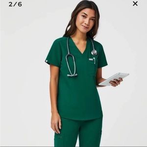 FIGS Catarina™ One-Pocket Scrub Top